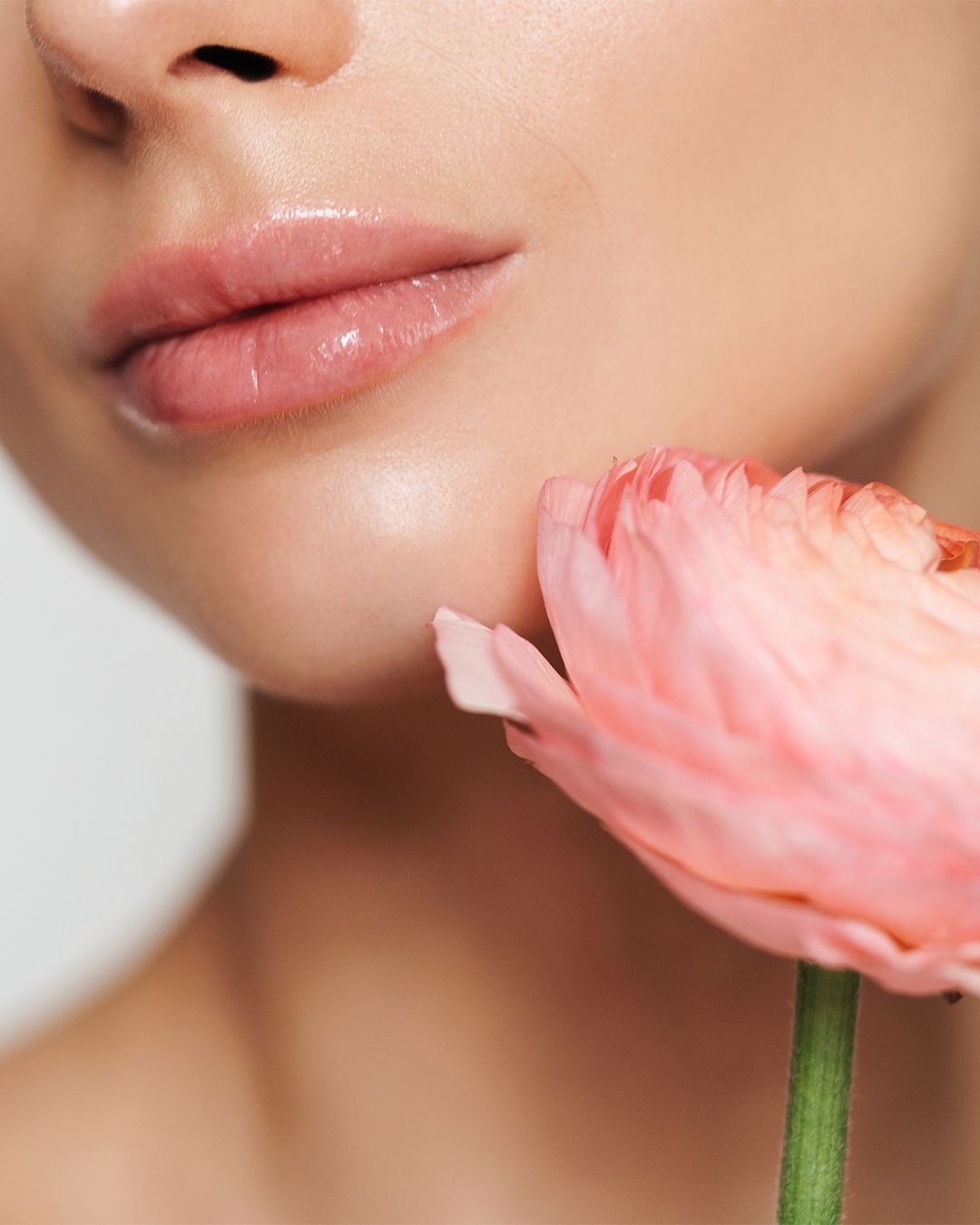 Contact Venus Medical Aesthetic in Laval